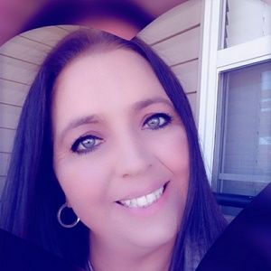 Meet your Posher, Sherilyn